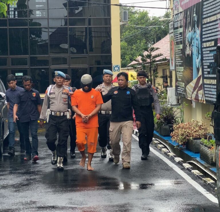 Pelaku Pencurian Digelandang Polisi