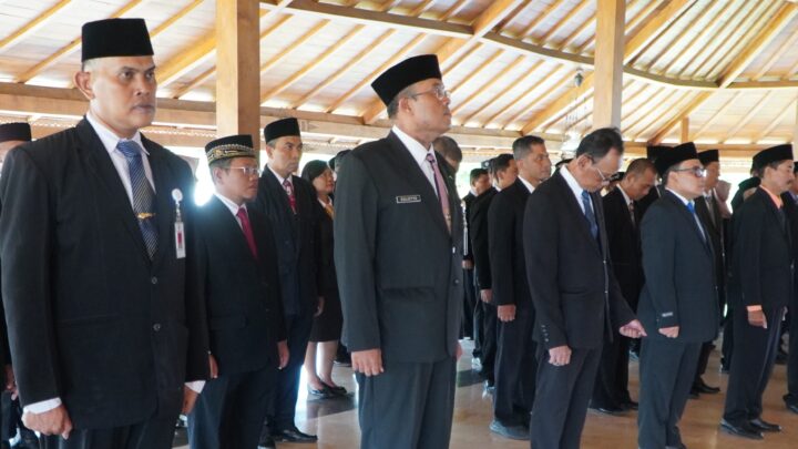 Sejumlah Pejabat Dilantik Bupati