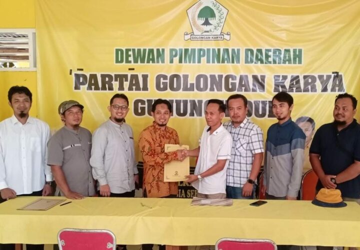 Ketua PWPM DIY Mendaftar Ke DPD Golkar