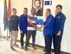 Profesor Sutrisna Wibawa Dan Kader Nasdem