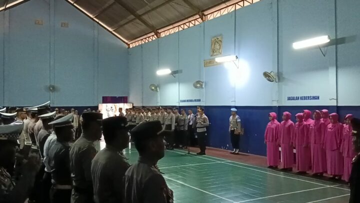 Upacara PTDH