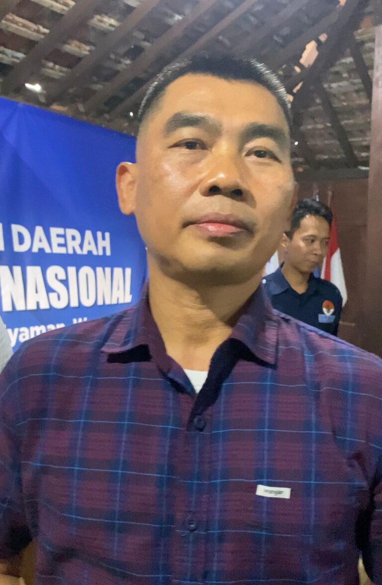 Bupati Gunungkidul (incumbent) Sunaryanta