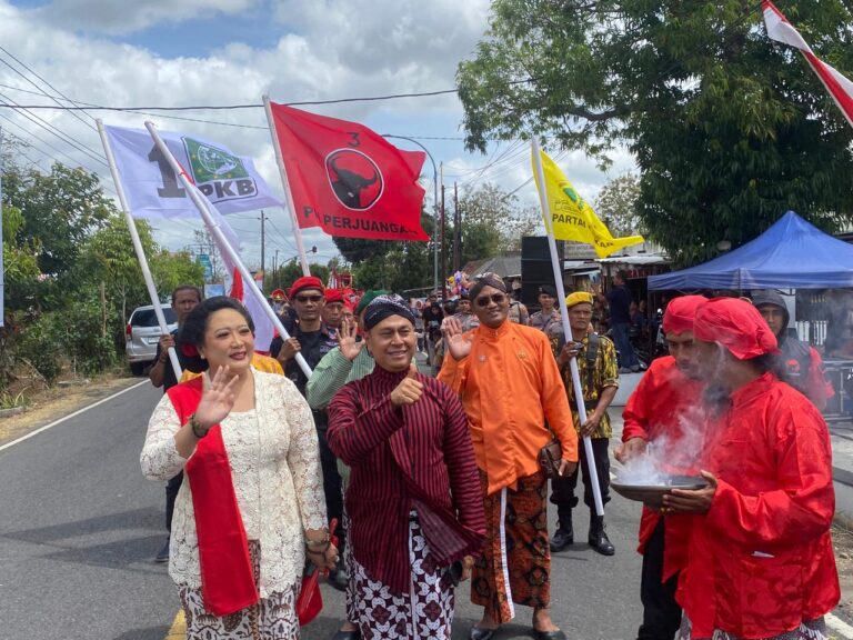 Endah Joko Mendaftar Ke KPU