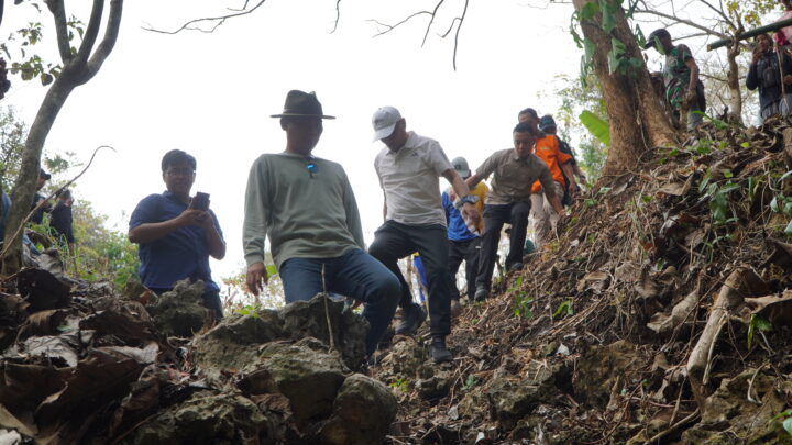 Bupati Cek Sumber Air