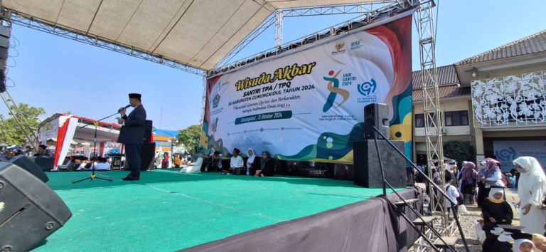 Ketua Panitia, Harsono, S.Ag, MA