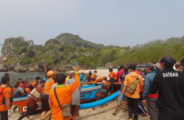Korban Laka Laut Ditemukan