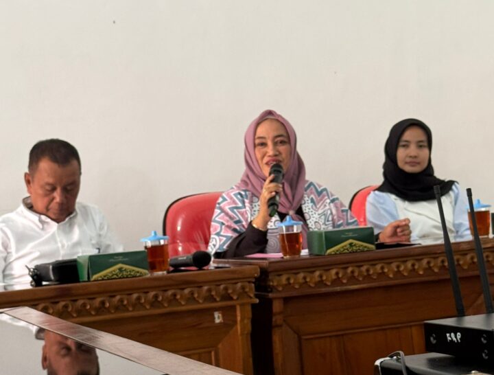 Ketua DPRD Gunungkidul Endang Sri Sumiyartini