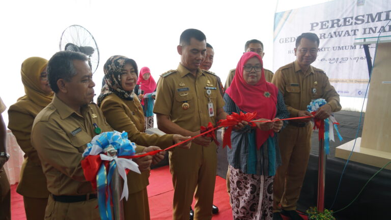 Peresmian Layanan Rawat Inap RSUD Saptosari