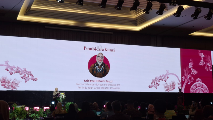 Arifatul Chori Fauzi Menteri Pemberdayaan Perempuan dan Perlindungan Anak Republik Indonesia