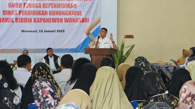 Pembinaan GTK