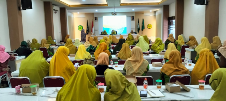 Membangun Keluarga Harmonis & Berkualitas