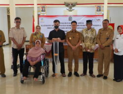 Penyerahan Bantuan Kaum Disabilitas