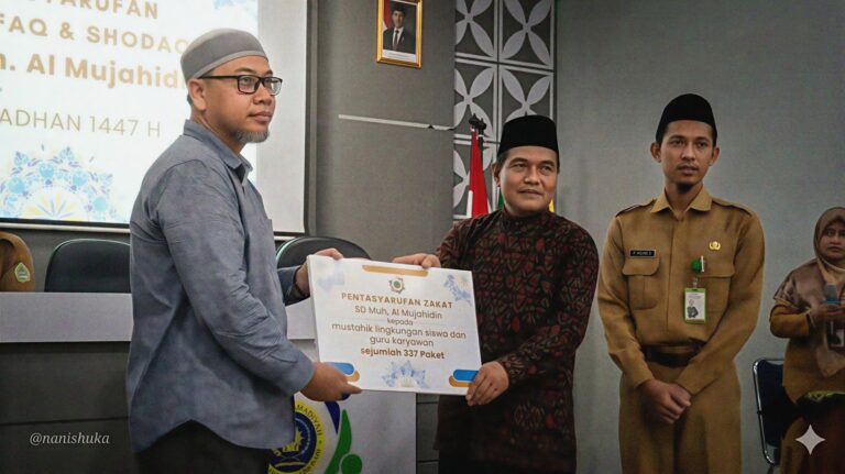 SD Muhammadiyah Al Mujahidin Lakukan Pentasyarufan Ziswaf