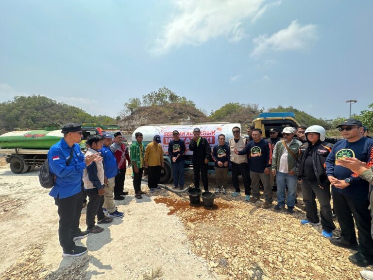 100 Tangki Air Bersih Dari UAD Untuk Gunungkidul - foto utama