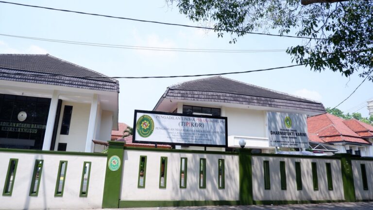 Hakim Kabulkan Praperadilan Raudi Akmal, Penetapan Tersangka Dinyatakan Tidak Sah - foto utama