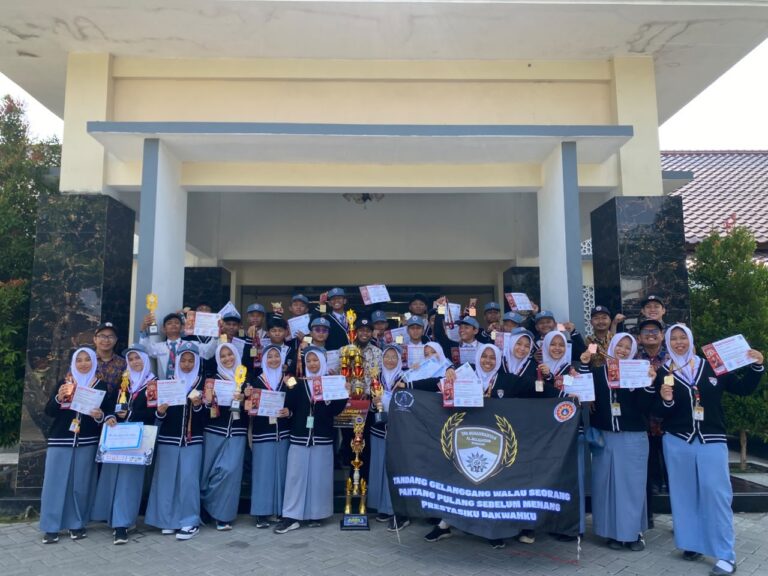 SMA Muhammadiyah Al Mujahidin Wonosari Borong Prestasi dalam Dua Pekan, Raih Juara Umum Tapak Suci hingga Gold Medal ISPO